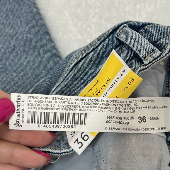 Strativarius Mom Slim Fit Denim Jeans Blue Light Wash Zip Fly Size 4 90's NWT - Picture 13 of 16